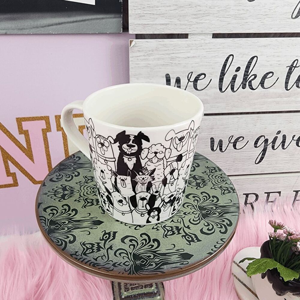 💖 NWT BIA Paws Cafe Black White Ceramic Mug #7252 💖